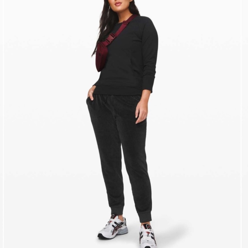 NWT Lululemon Warm Down Joggers Velour Size:10